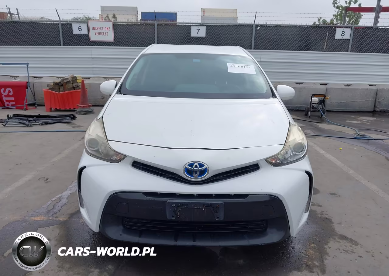 2015 Toyota Prius V Three VIN:JTDZN3EU2FJ022414 - 13