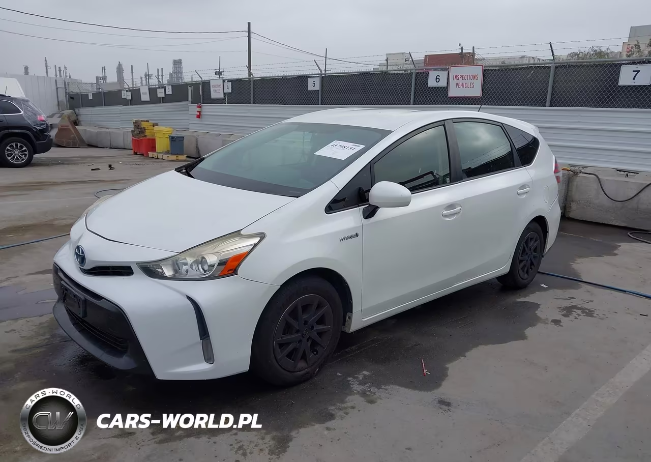 2015 Toyota Prius V Three VIN:JTDZN3EU2FJ022414 - 2