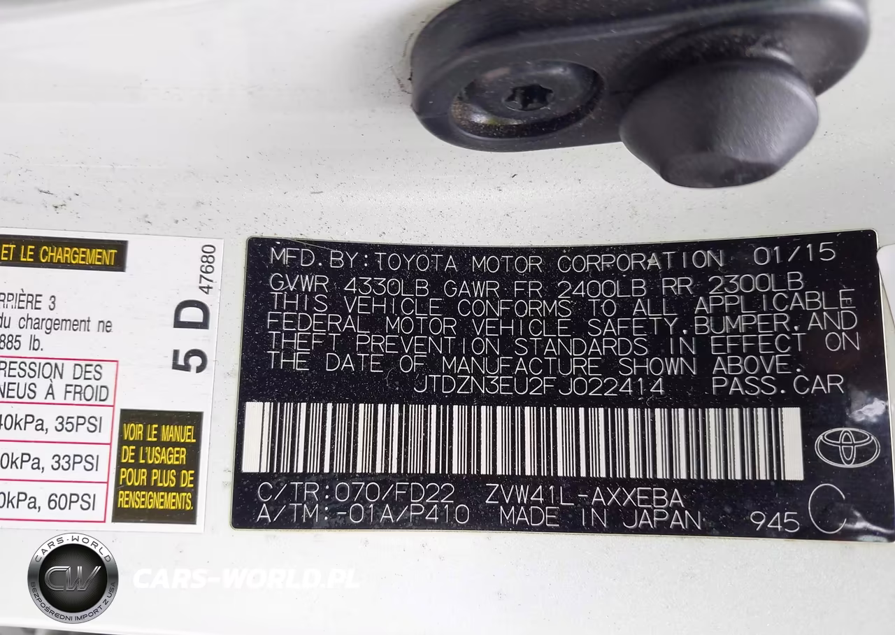 2015 Toyota Prius V Three VIN:JTDZN3EU2FJ022414 - 9
