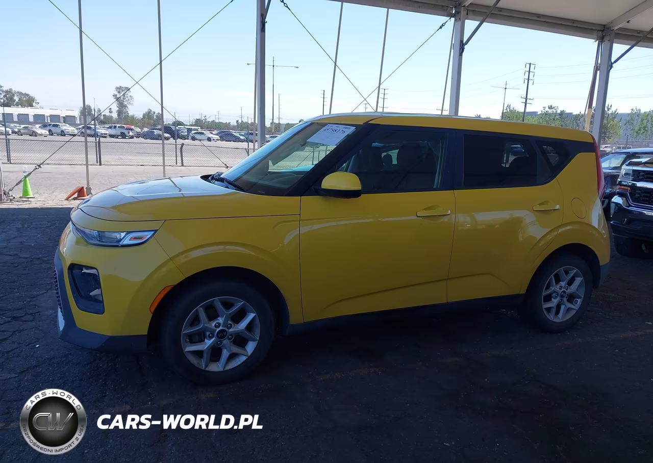 2020 Kia Soul S VIN:KNDJ23AU0L7047462 - 14
