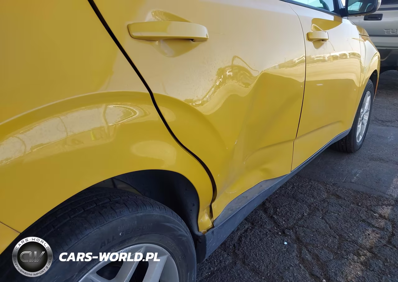 2020 Kia Soul S VIN:KNDJ23AU0L7047462 - 6
