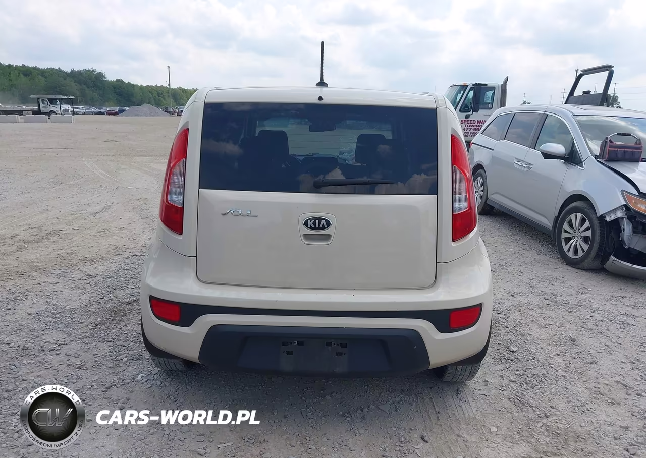 2013 Kia Soul VIN:KNDJT2A55D7759905 - 17