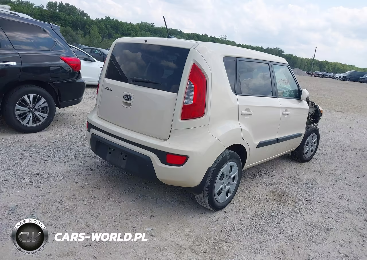 2013 Kia Soul VIN:KNDJT2A55D7759905 - 4