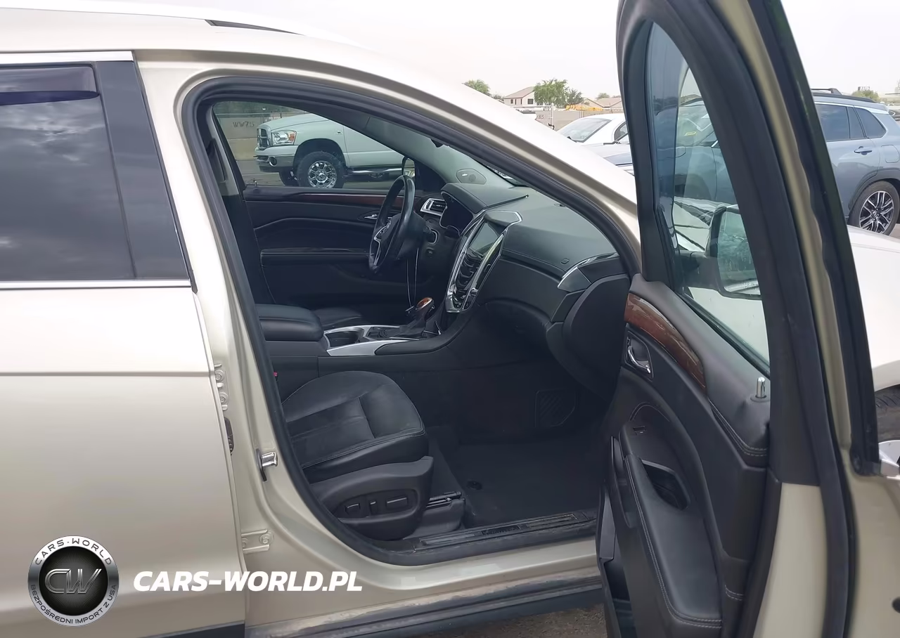 2013 Cadillac Srx Performance Collection VIN:3GYFNHE35DS579900 - 5
