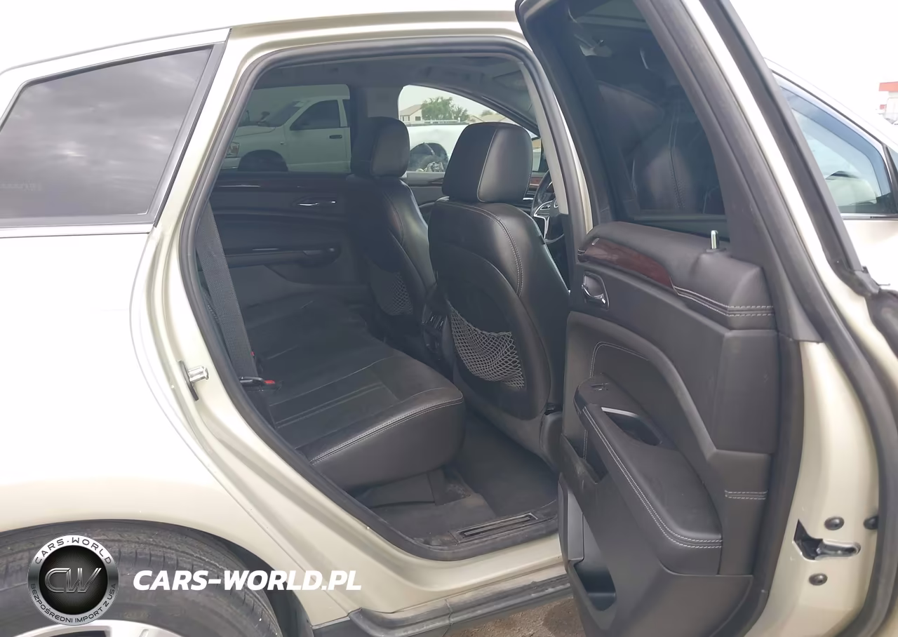 2013 Cadillac Srx Performance Collection VIN:3GYFNHE35DS579900 - 8