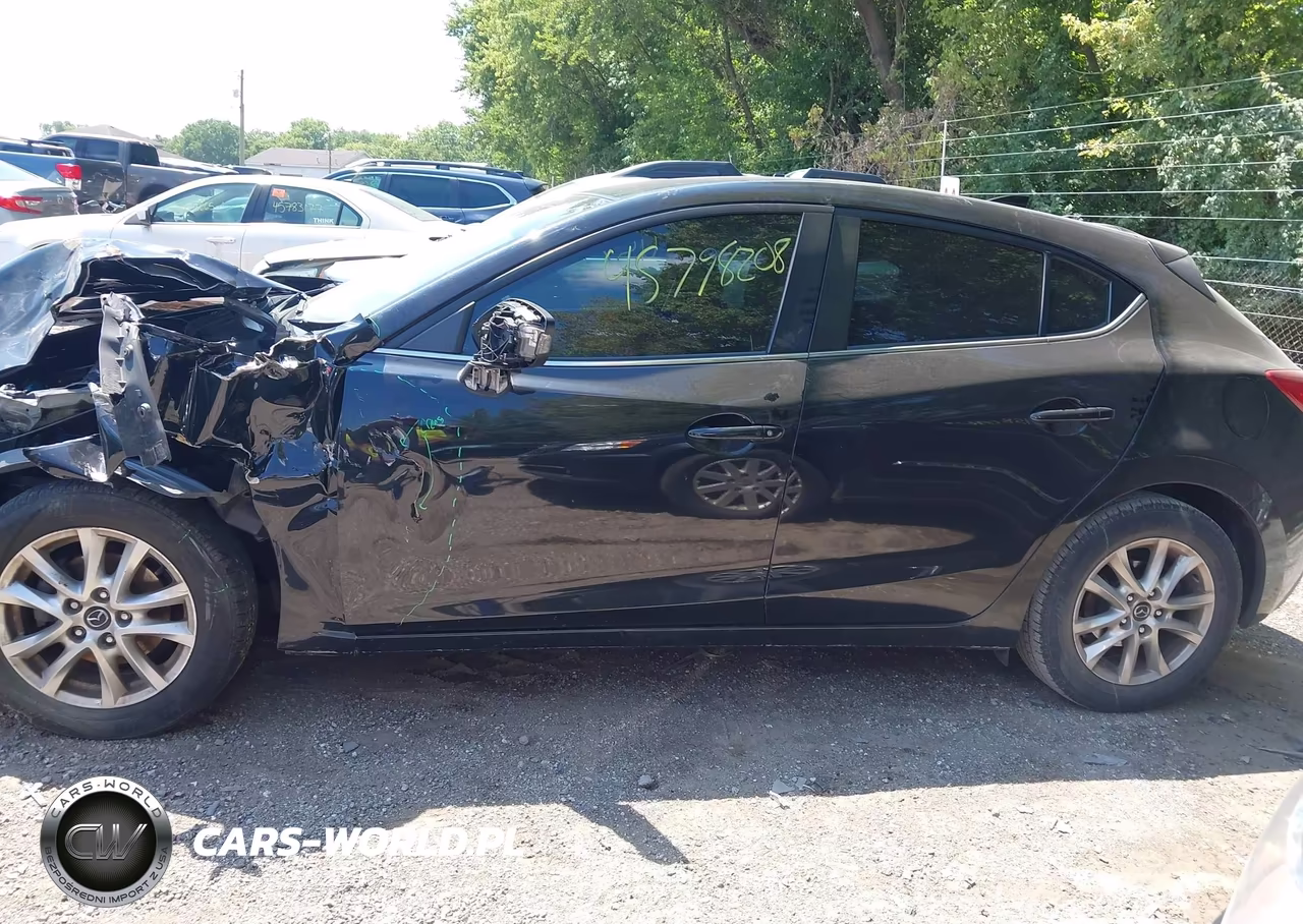 2016 Mazda Mazda3 I Touring VIN:JM1BM1M79G1337765 - 14