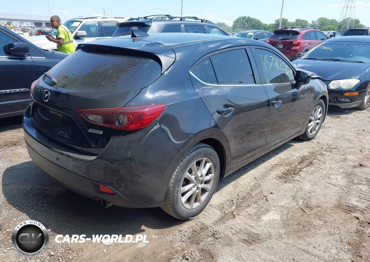 2016 Mazda Mazda3 I Touring VIN:JM1BM1M79G1337765 - 4