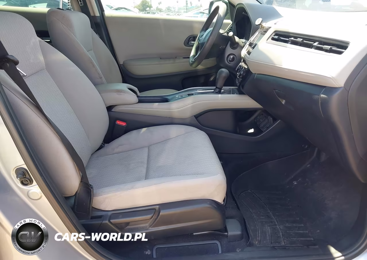 2017 Honda Hr-V Lx VIN:3CZRU5H36HG702963 - 5