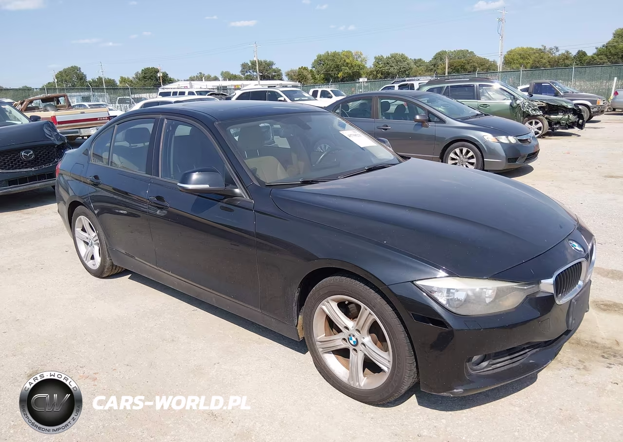 2013 BMW 328I xDrive – zdjęcie 1 z 16