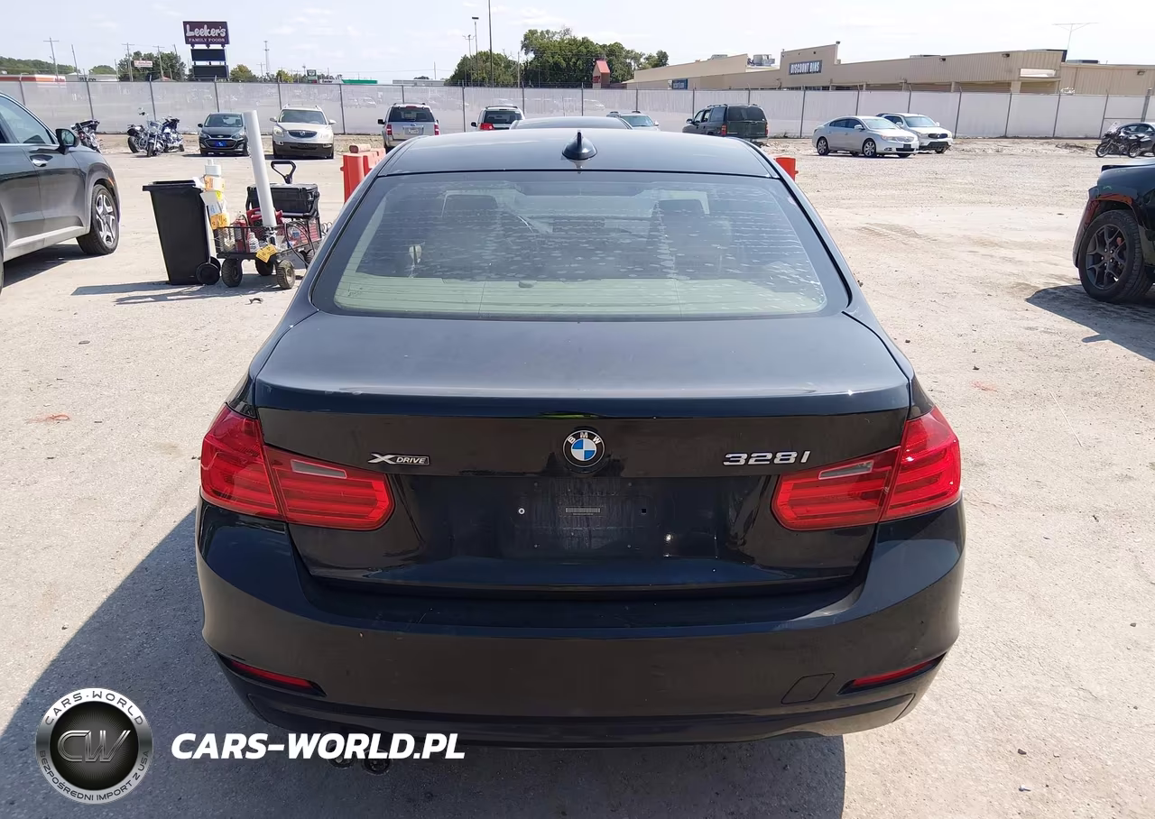 2013 BMW 328I xDrive VIN:WBA3B3C52DF538182 - 16
