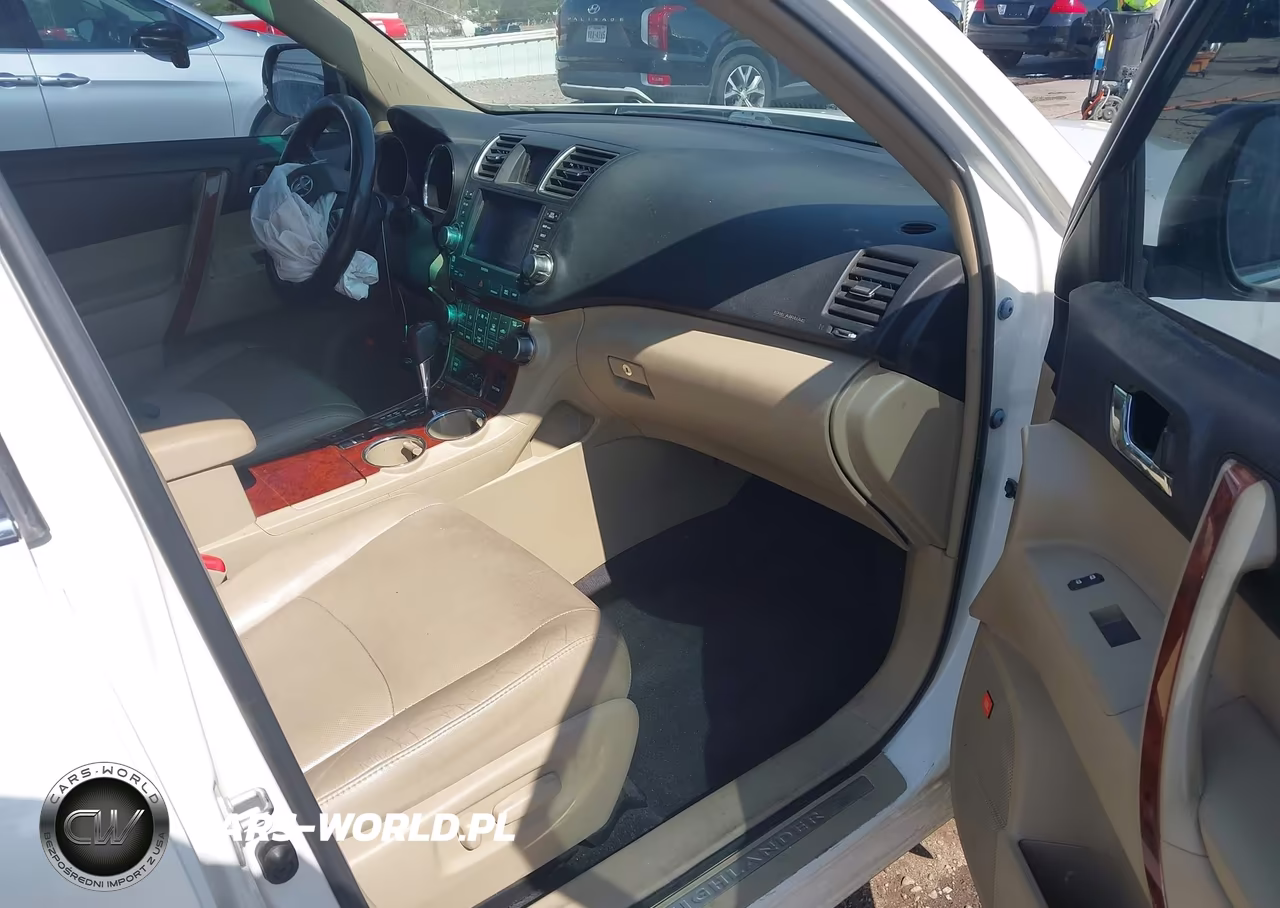 2012 Toyota Highlander Limited V6 VIN:5TDDK3EH8CS173049 - 5