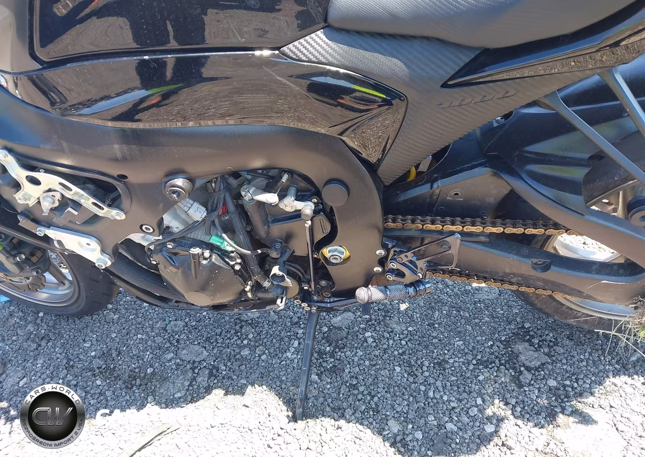 2009 Suzuki Gsx-R1000 VIN:JS1GT78A792100376 - 9