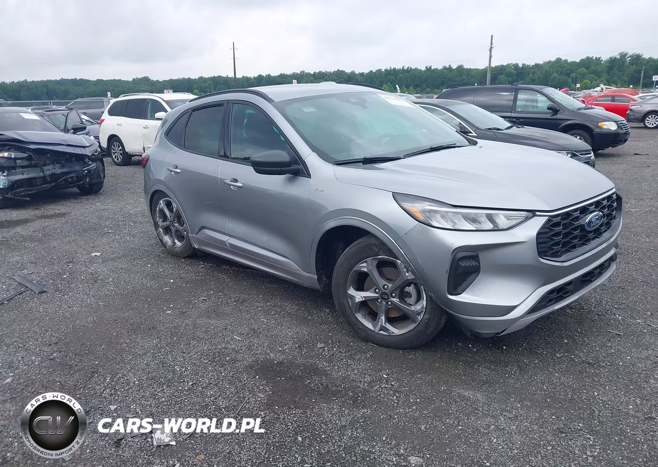 2024 Ford Escape St-Line
