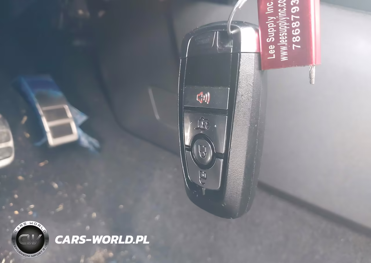 2024 Ford Escape St-Line VIN:1FMCU0MN8RUB49314 - 11