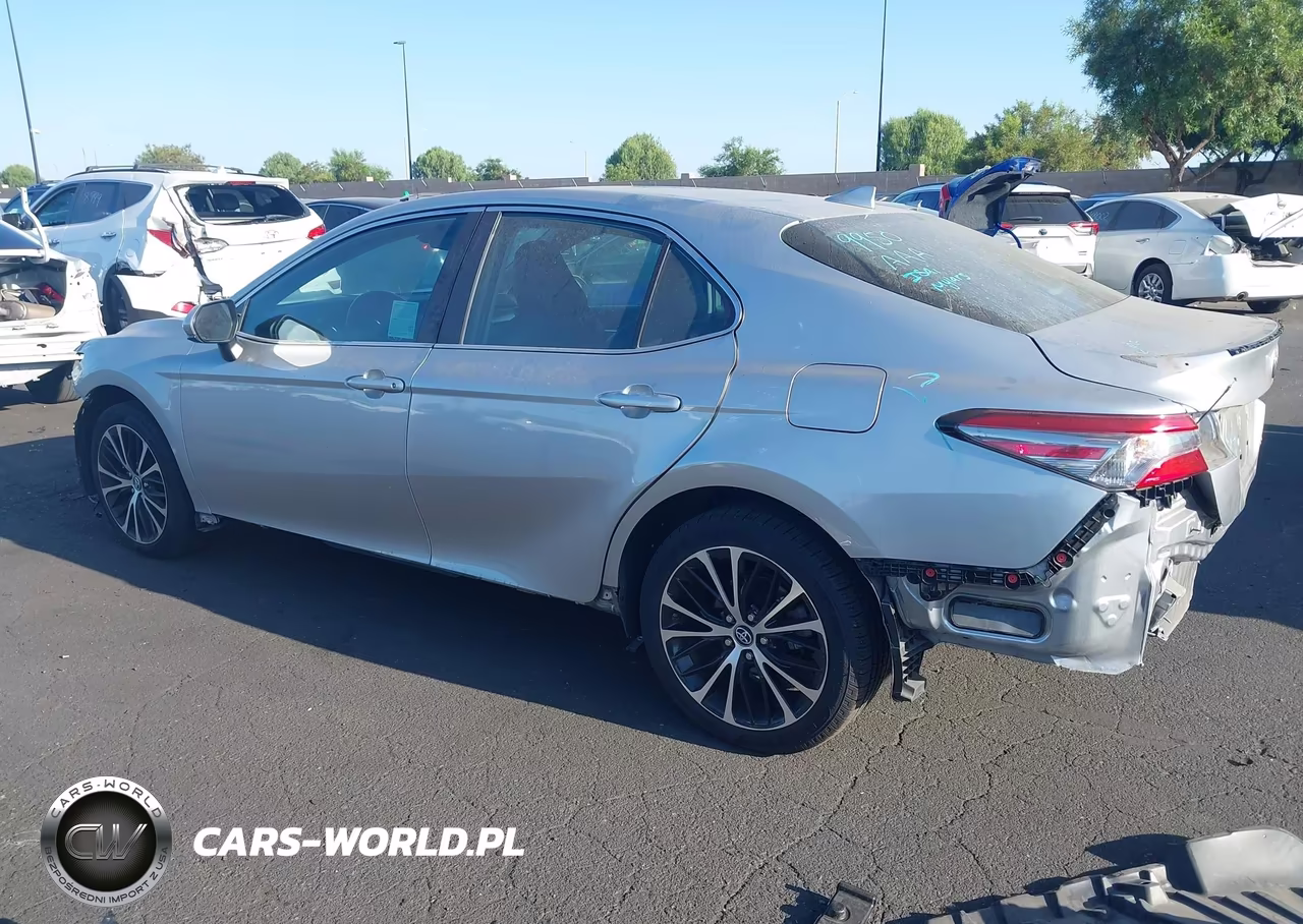 2019 Toyota Camry Se VIN:4T1B11HK1KU282819 - 3