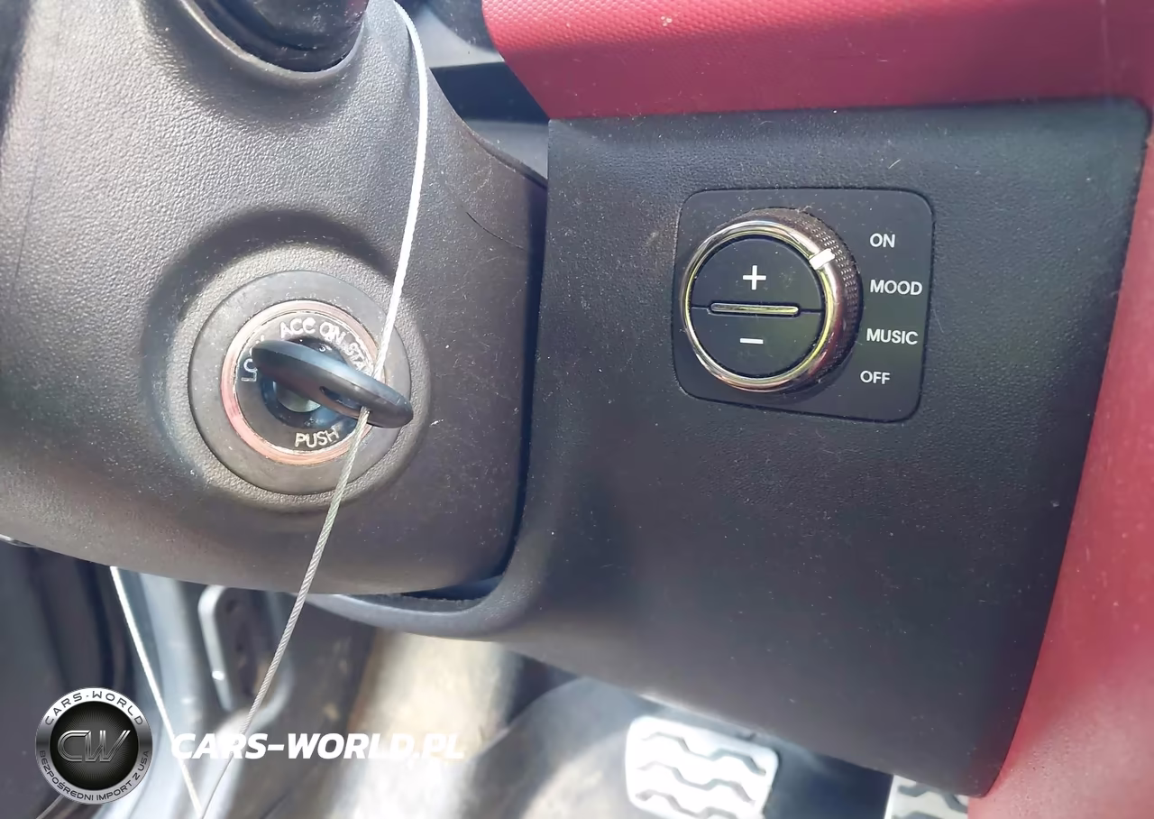 2010 Kia Soul Sport VIN:KNDJT2A26A7148475 - 11