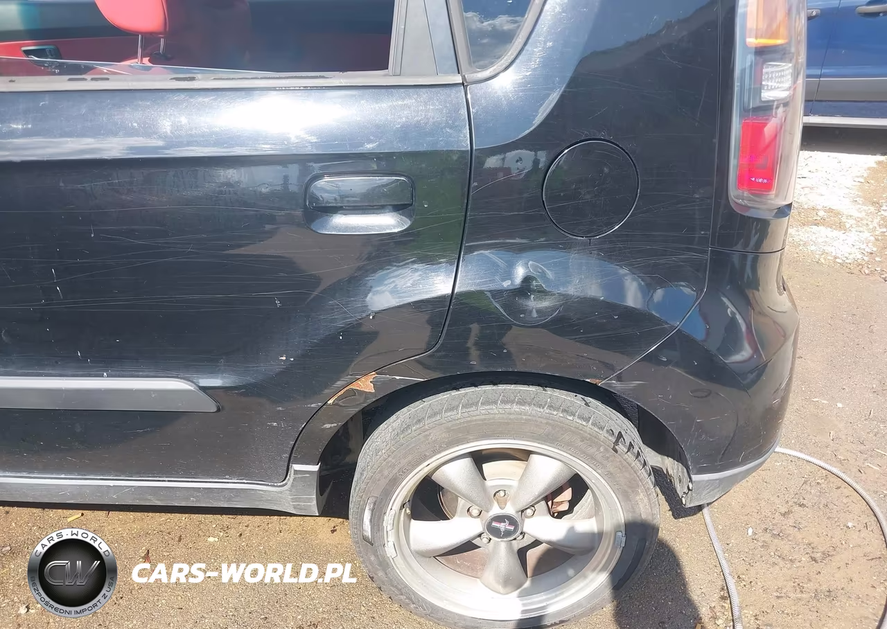 2010 Kia Soul Sport VIN:KNDJT2A26A7148475 - 12