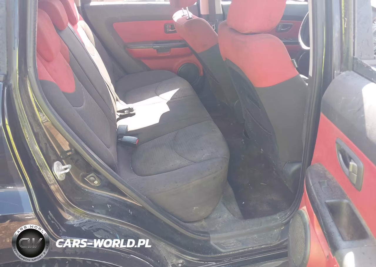 2010 Kia Soul Sport VIN:KNDJT2A26A7148475 - 8