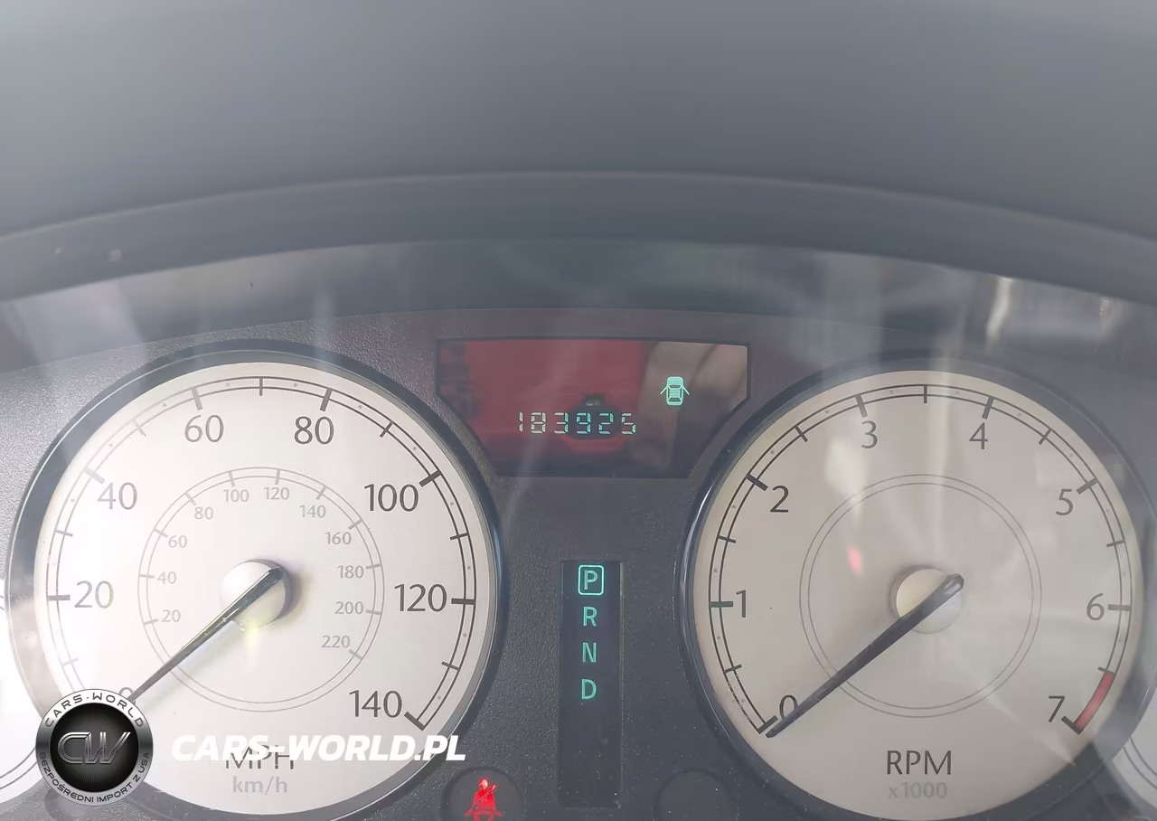 2006 Chrysler 300 Touring VIN:2C3KA53G36H463447 - 7