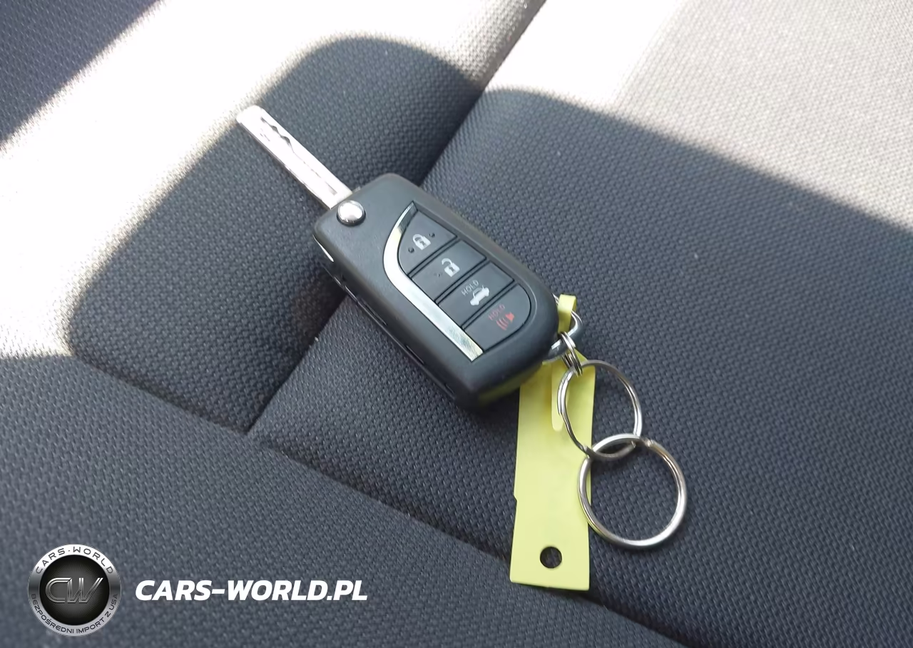 2023 Toyota Corolla Le VIN:JTDB4MEE7P3012356 - 11