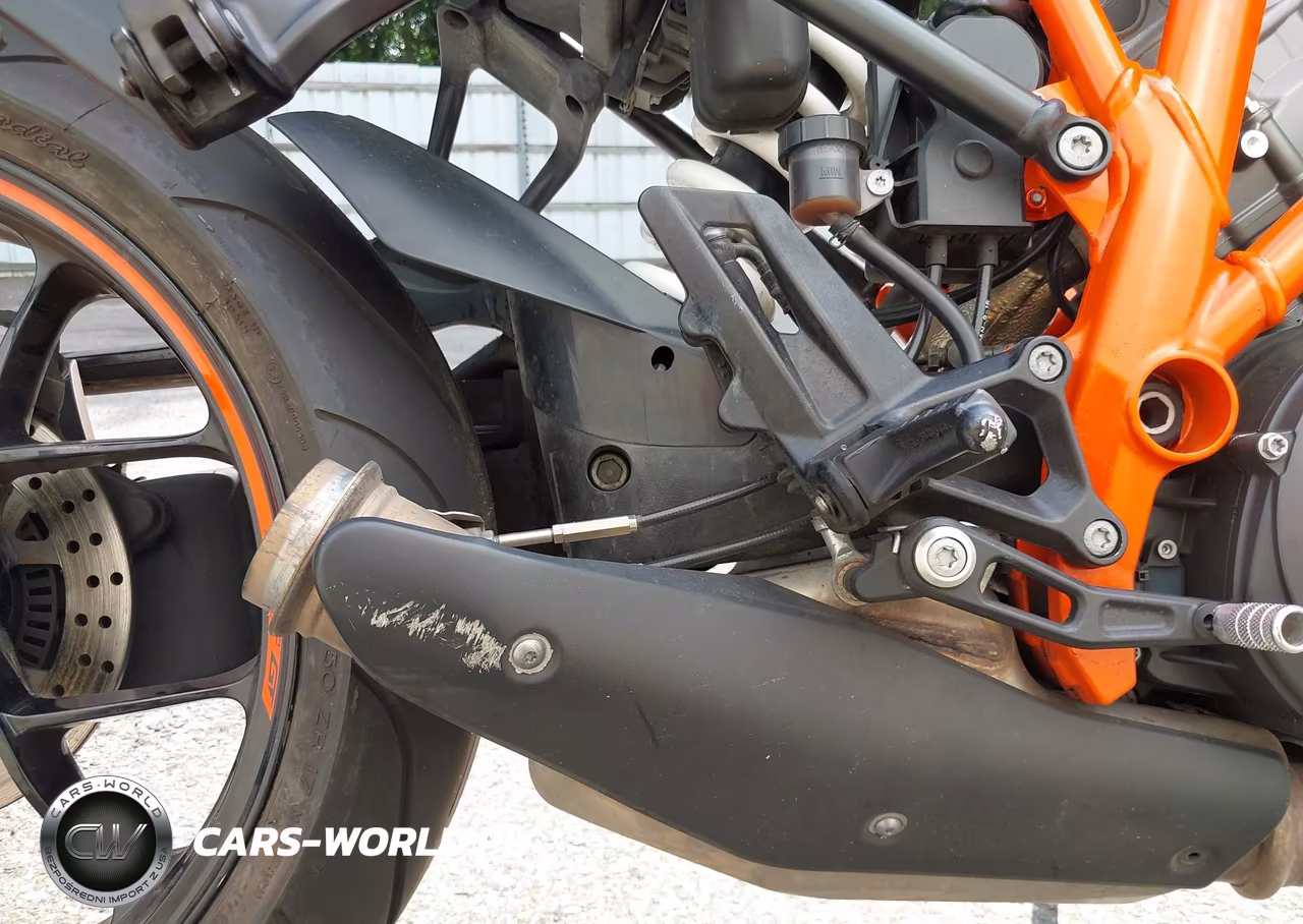 2017 Ktm 1290 Super Duke Gt VIN:VBKV69404HM953865 - 15