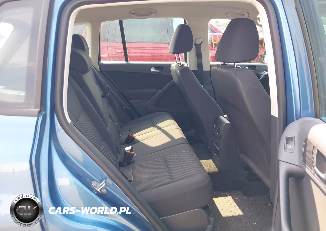 2018 Volkswagen Tiguan Limited 2.0T VIN:WVGBV7AX8JK001641 - 8
