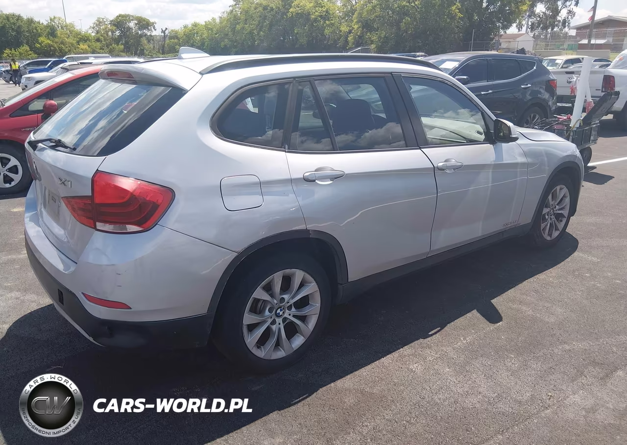 2013 BMW X1 xDrive28I VIN:WBAVL1C57DVR85106 - 4