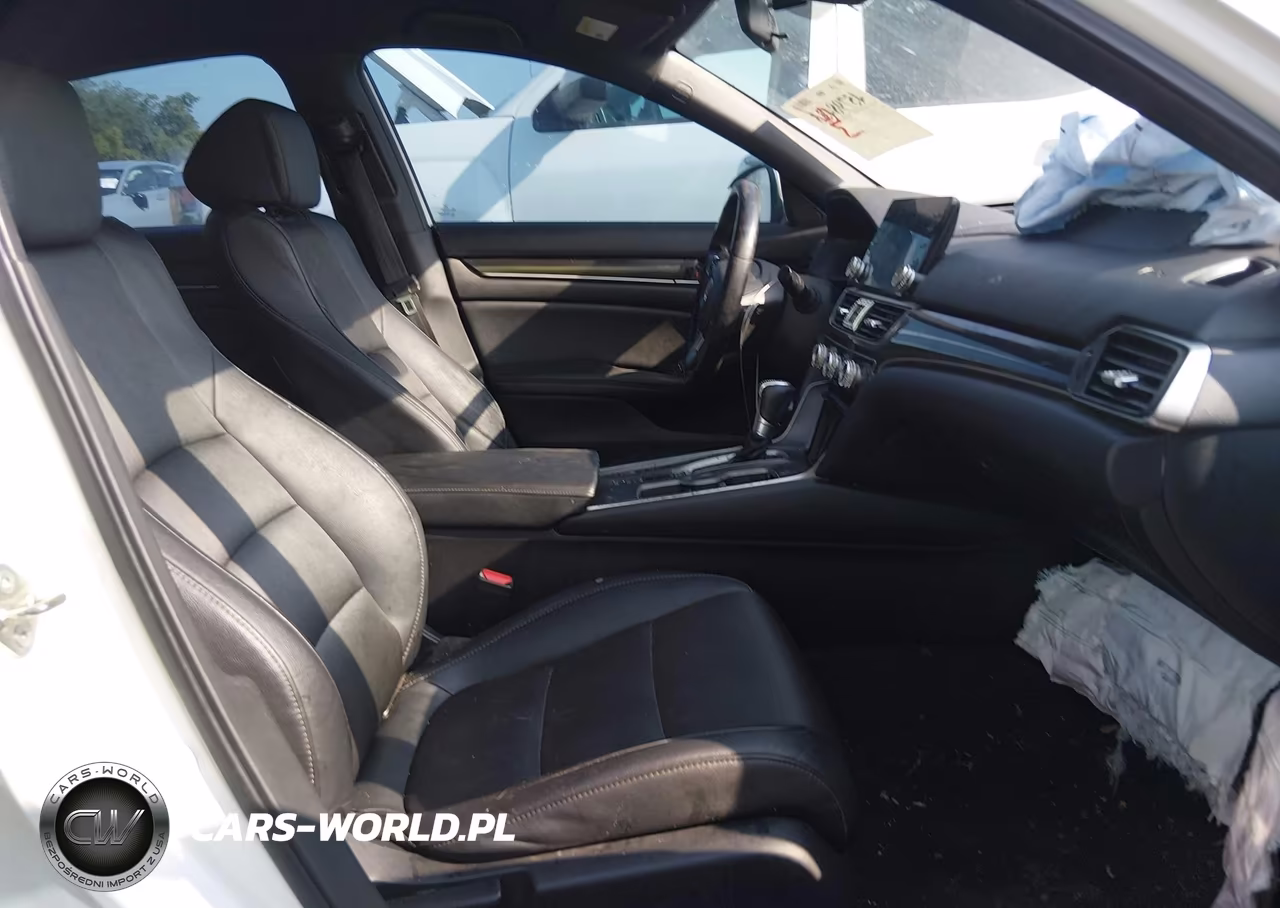 2019 Honda Accord Sport VIN:1HGCV1F34KA086806 - 5