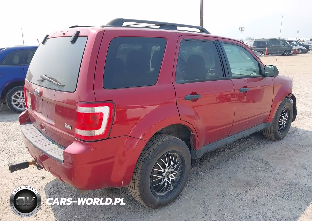 2012 Ford Escape Xlt VIN:1FMCU9DG4CKA75981 - 4