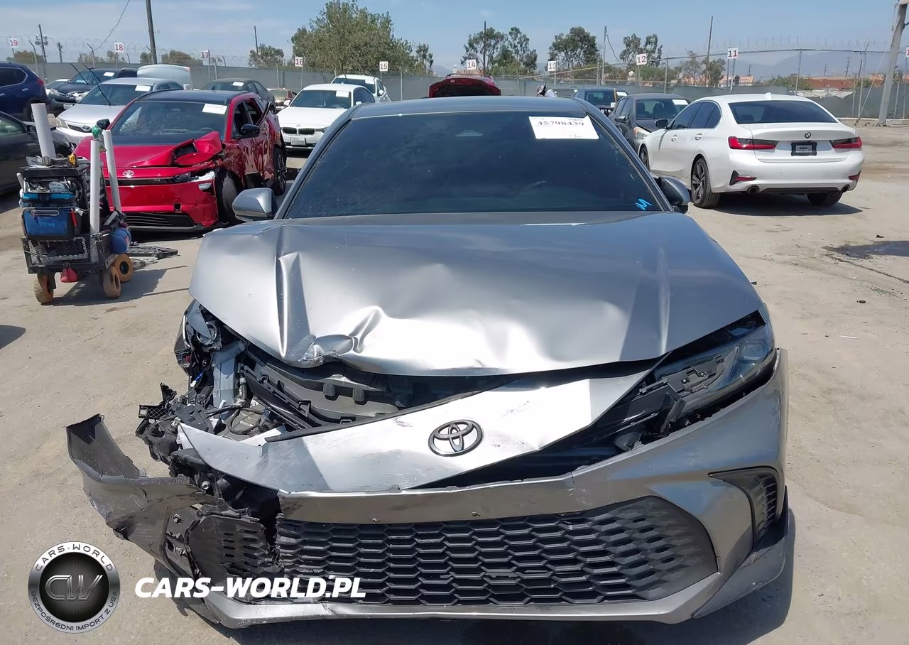2025 Toyota Camry Se VIN:4T1DAACK0SU553904 - 12