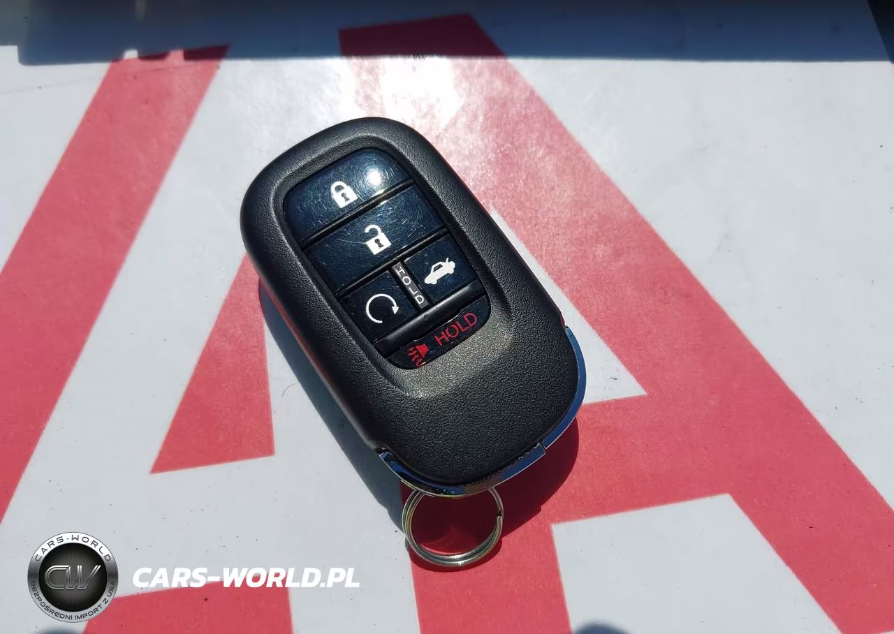 2025 Honda Accord Hybrid Sport-L VIN:1HGCY2F78SA087652 - 11