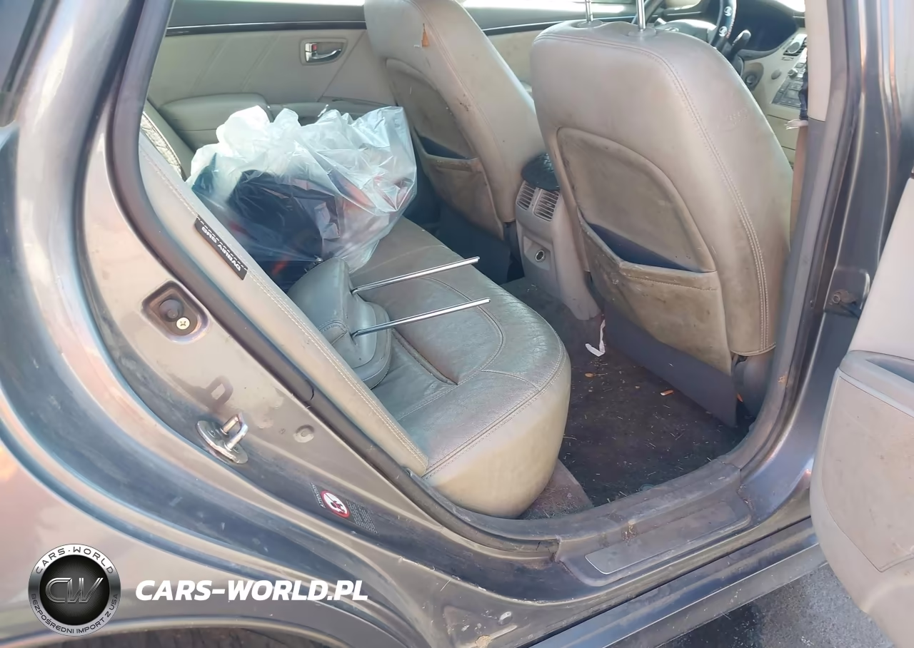 2011 Hyundai Azera Gls VIN:KMHFC4DD6BA535879 - 8
