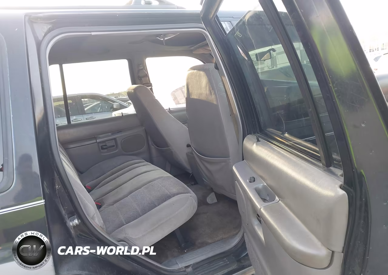 1999 Ford Explorer Xl-Xlt VIN:1FMDU32X5XZB05121 - 8