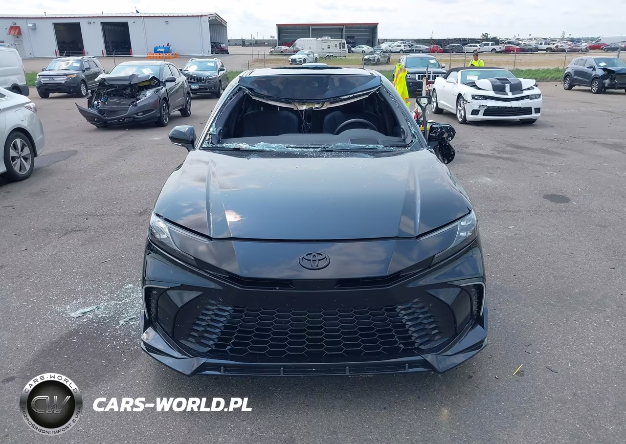 2025 Toyota Camry Xse VIN:4T1DAACK7SU507213 - 13