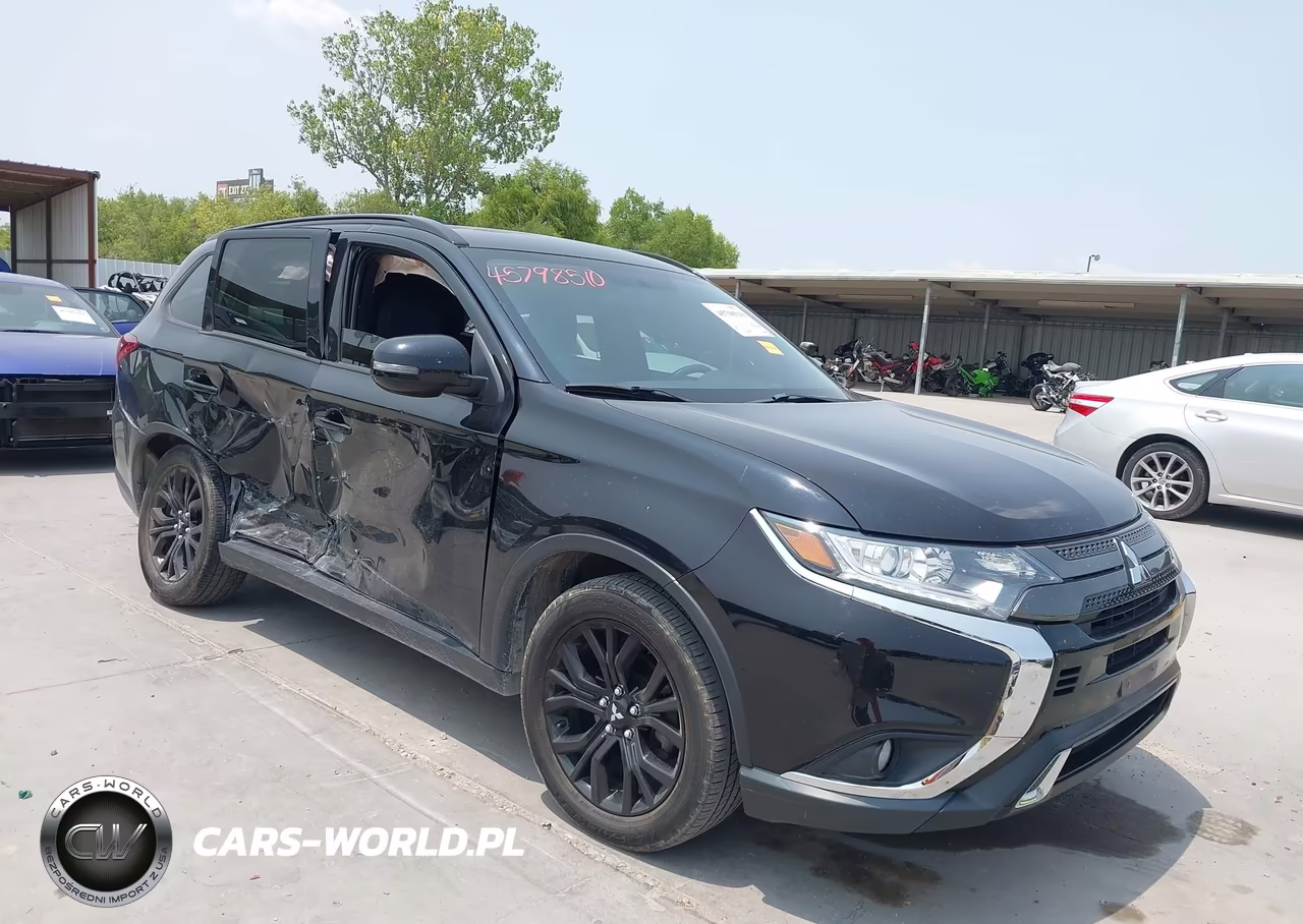 2019 Mitsubishi Outlander Le