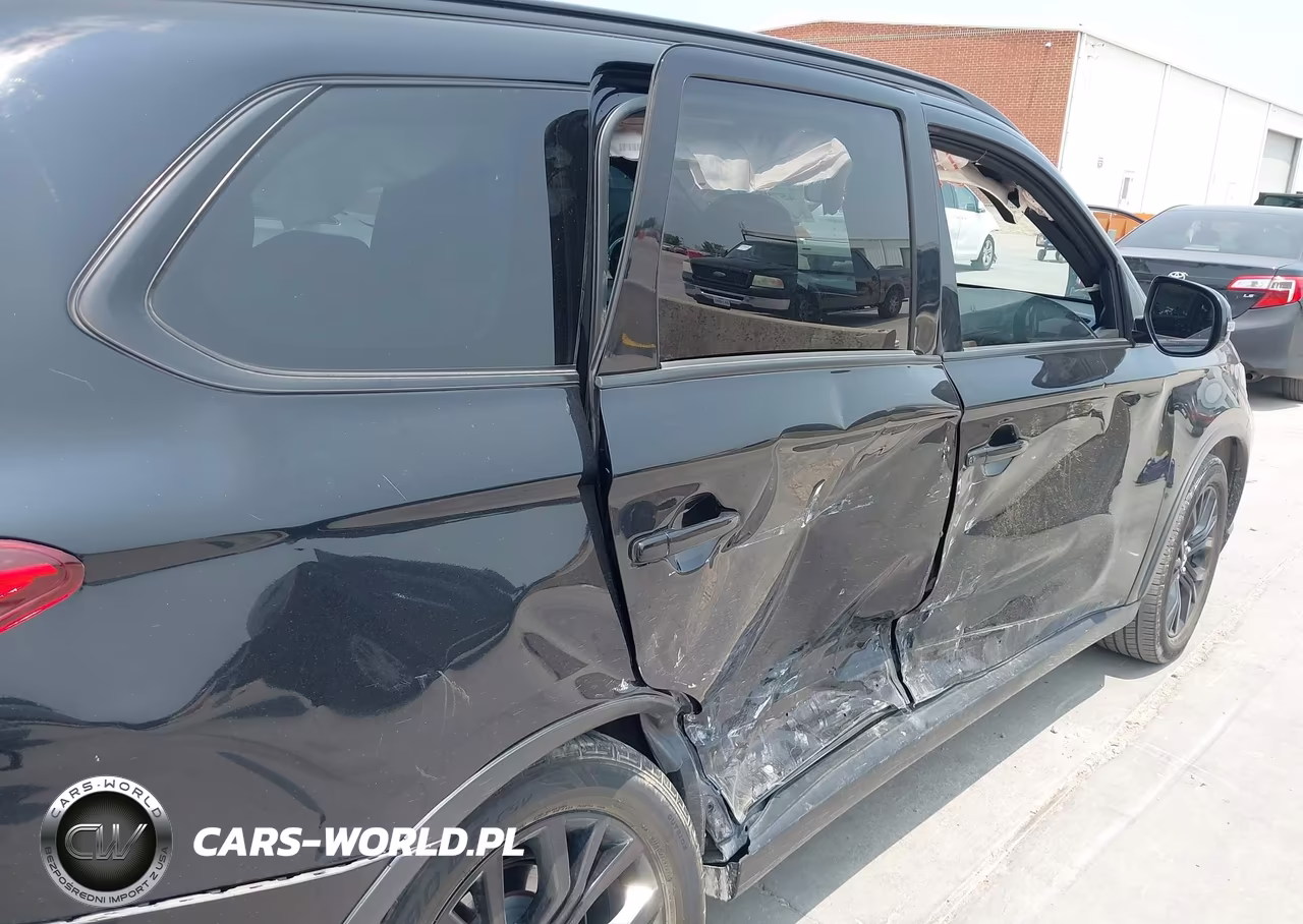 2019 Mitsubishi Outlander Le VIN:JA4AD3A36KZ035556 - 18