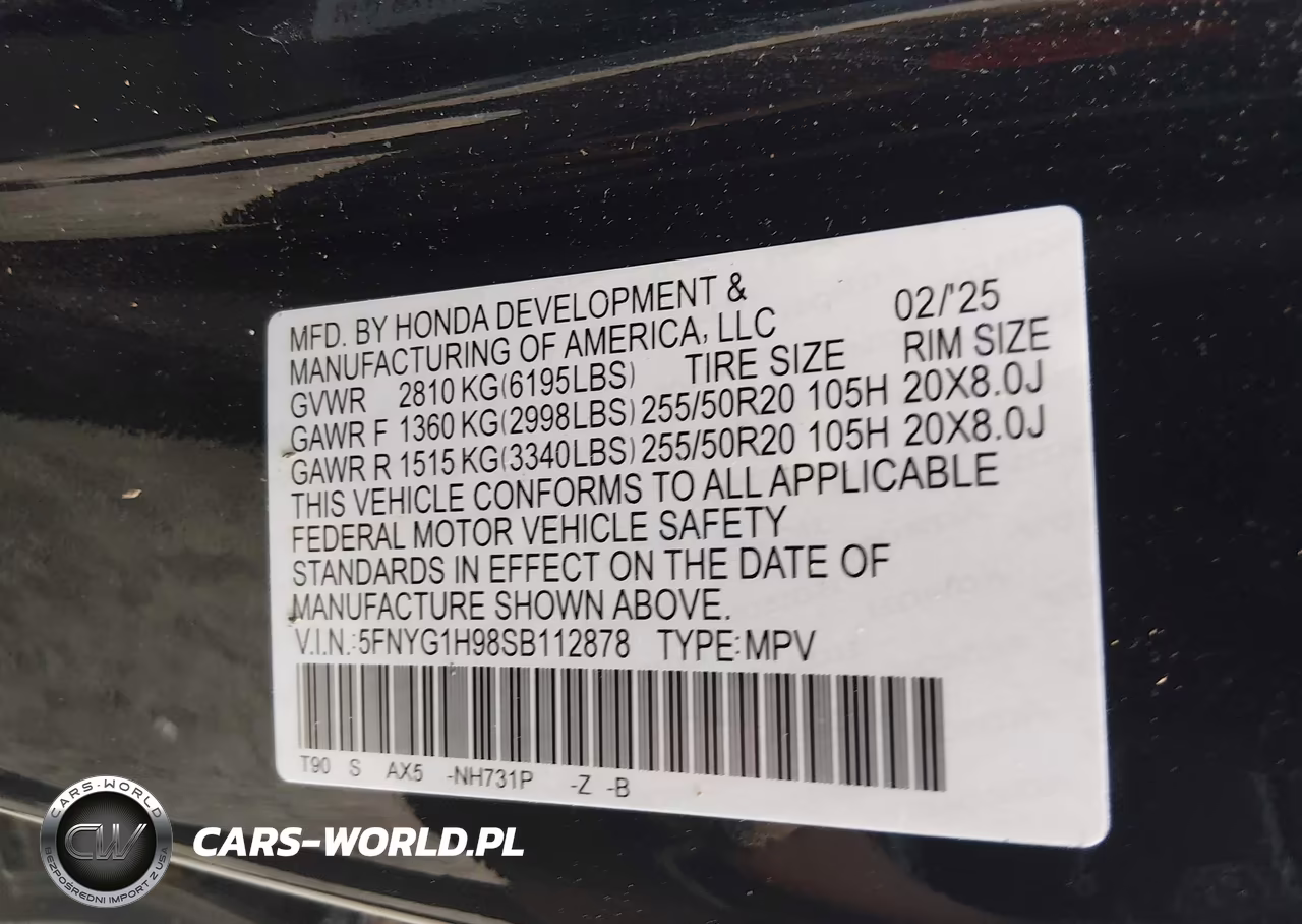 2025 Honda Pilot Black Edition VIN:5FNYG1H98SB112878 - 9