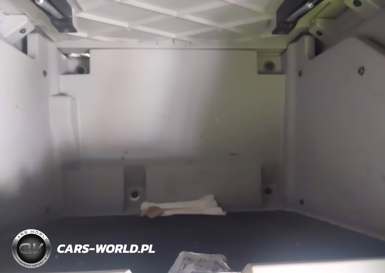 2019 Freightliner New Cascadia 126 VIN:1FUJHHDR3KLKE3960 - 14