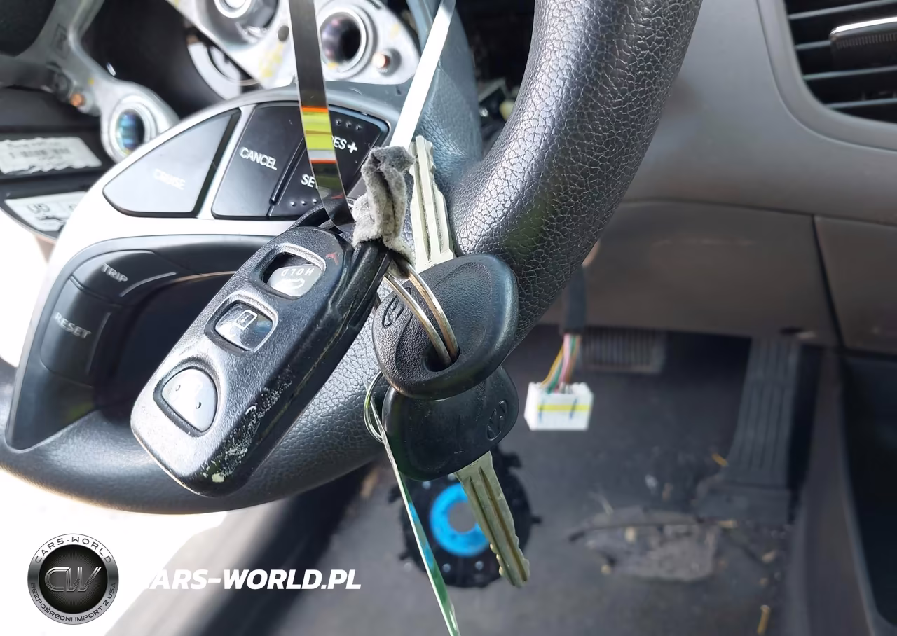 2013 Hyundai Elantra Gls VIN:5NPDH4AE0DH394748 - 11