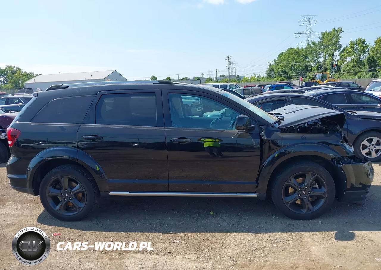 2020 Dodge Journey Crossroad VIN:3C4PDCGB7LT265887 - 13
