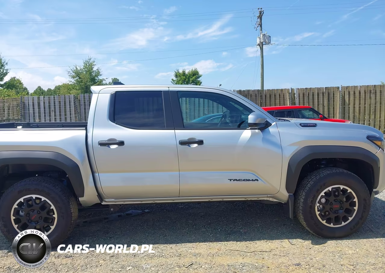 2026 Toyota Tacoma Hybrid Trd Off Road VIN:3TYLC5LN3TT060921 - 13