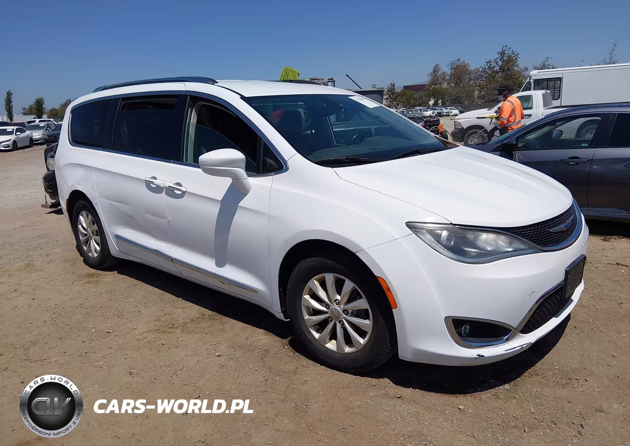 2019 Chrysler Pacifica Touring L