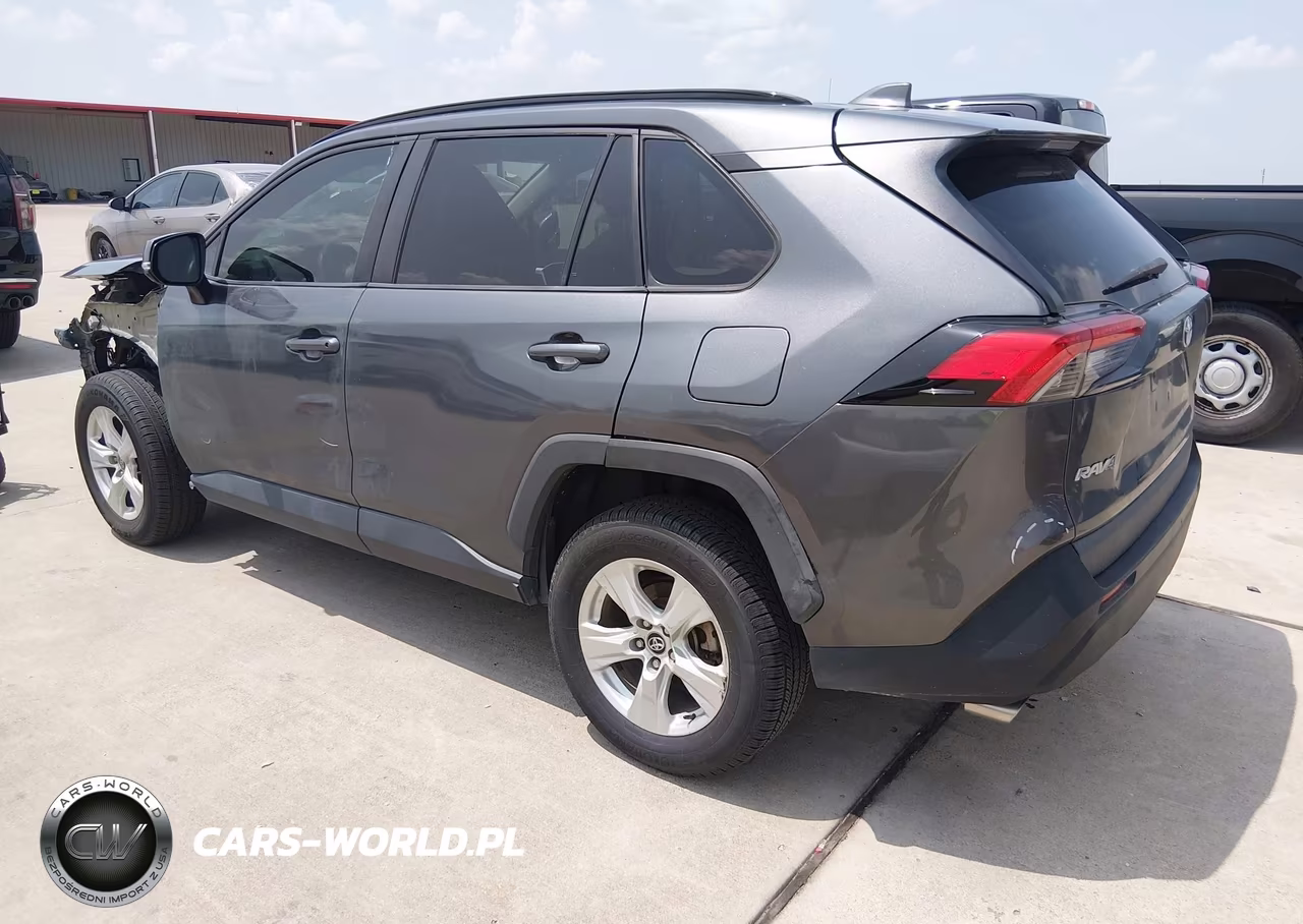 2020 Toyota Rav4 Xle VIN:2T3W1RFV4LW097704 - 3