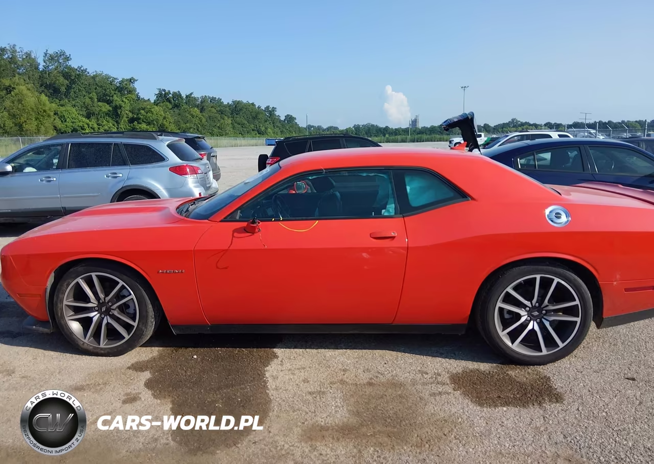 2022 Dodge Challenger R-T VIN:2C3CDZBT7NH230624 - 14