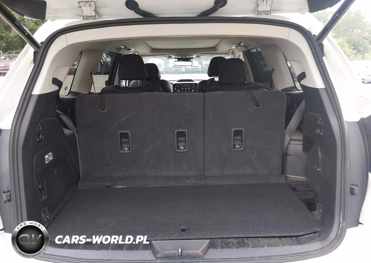 2024 Subaru Ascent Touring 7-Passenger VIN:4S4WMAWD4R3412296 - 18