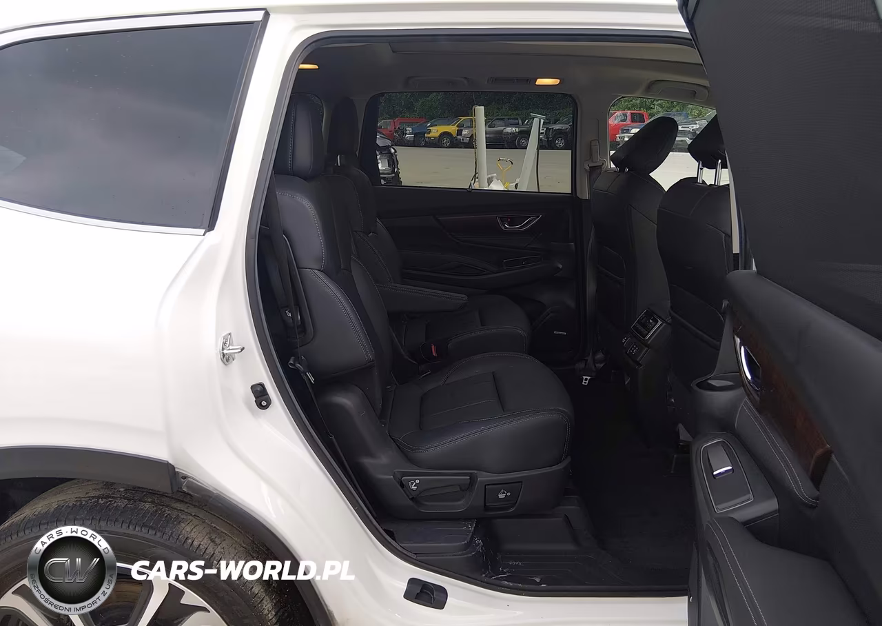 2024 Subaru Ascent Touring 7-Passenger VIN:4S4WMAWD4R3412296 - 8