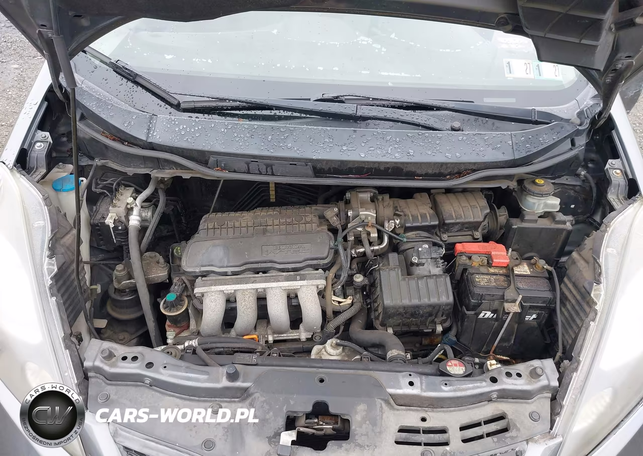 2013 Honda Fit VIN:JHMGE8H35DC012015 - 10