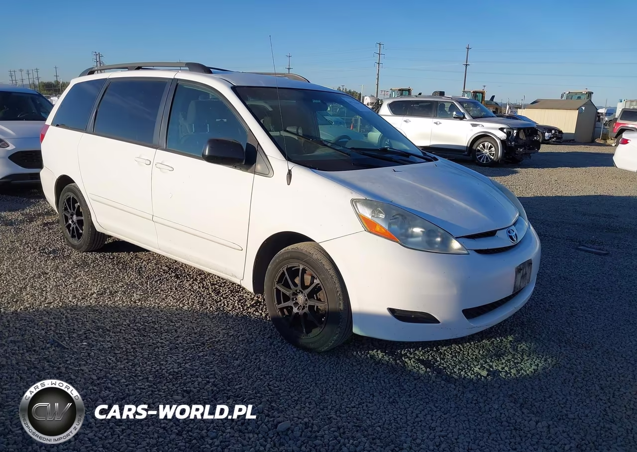 2006 Toyota Sienna Le – zdjęcie 1 z 11