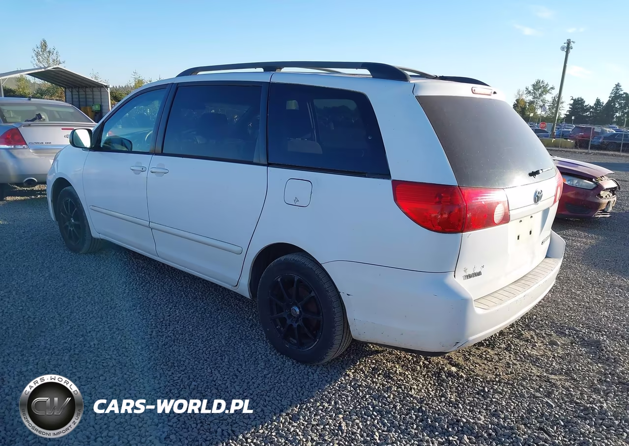 2006 Toyota Sienna Le VIN:5TDZA23CX6S539513 - 3