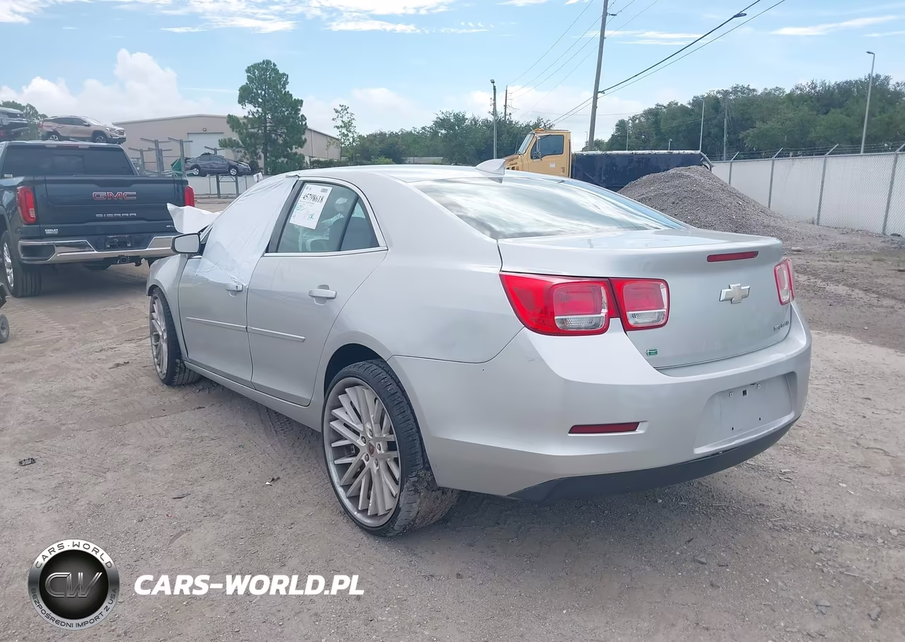 2015 Chevrolet Malibu 1Lt VIN:1G11C5SL7FF257350 - 3